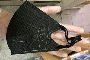 意大利奢侈品牌Gucci、Prada 投入抗“疫”生產口罩。（圖源：互聯網）