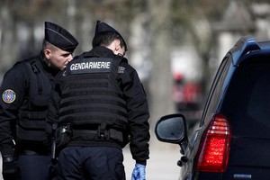 法國加強部署杜絕復活節假期出遊人潮 。（圖源：路透社）