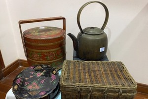 陶女士給“西堤華人文化陳列室”捐贈的文物都十分有價值。