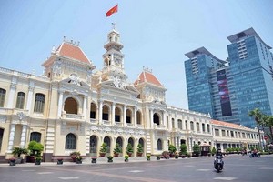 圖為市人委會大廳一瞥。（圖源：孟玲）