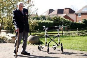 英國二戰老兵湯姆·摩爾。（圖源：互聯網）