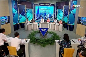 “本市公共服務網頁實況與措施”聆聽與交流會現場一瞥。（圖源：HTV9視頻截圖）