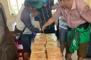 本市公安力量早前破獲一起特大販毒案，繳獲50塊海洛因磚、35公斤冰毒及其他顆粒毒品。