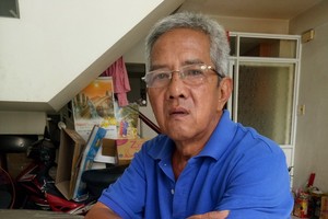 廖根德正為醫藥費發愁。