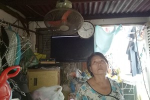 張巧珍每天都在擔心屋子會倒塌下來。