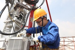 圖為電信基礎設施安裝。（圖源：田升）