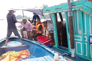 遇險的3名船員全部獲救。（圖源：越通社）