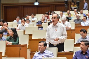 市委書記阮善仁會上致詞。（圖源：英芳）