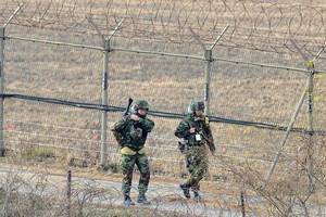 韓國士兵在邊境地區戒備。（圖源：AFP）