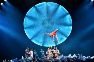 不管再如何小心翼翼，表演雜技也難免遇上風險。