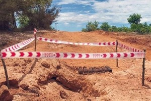 被封鎖的地下炮彈庫現場。（圖源：NPA）