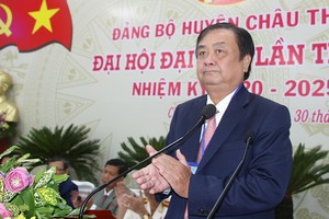 同塔省委書記黎明歡在大會上致詞。（圖源：同塔報）