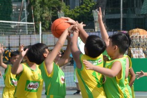 小學組進行比賽。