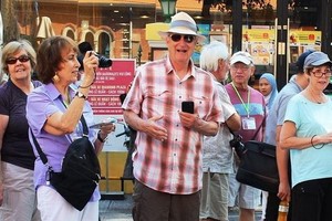 今年上半年前來本市的國際遊客量約達130萬人次，同比減少69.3%。（圖源：VNE）