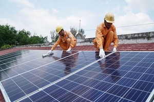 屋頂太陽能發電系統逐漸走進千家萬戶。（示意圖源：互聯網）