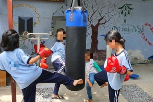 受害女童放學後一起做運動。