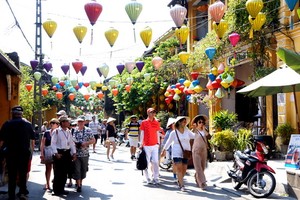 會安古埠一瞥。