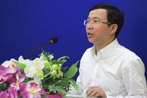 鄧國全同志蟬聯第十郡郡委書記。（圖源：奇峰）