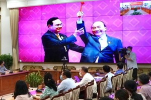 斯次會議得到63省、市領導及越南與歐盟各企業協會領導在全國電視聯播點參加。（圖源：黃雄）