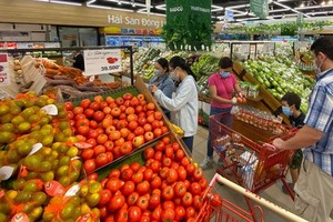 各超市售賣的果蔬量充足。