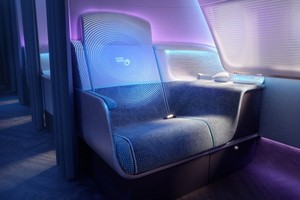 英國研發人員展示了“未來飛機”機艙的概念設計，設計的重點在於保護旅客，改善衛生水平，提高飛行質量。（圖源：互聯網）