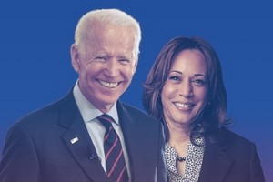 拜登（左）的競選專頁已換上與哈里斯的合照作版頭。（圖源：互聯網）