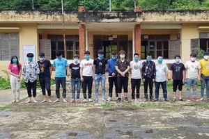 非法入境我國的15名中國籍公民被拘捕。（圖源：越通社）