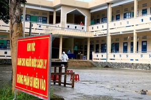 目前，廣南省福山縣欽德鎮已集中隔離與N.T.C.有密切接觸者51人。（圖源：功丙）