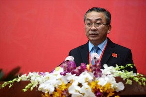 武玉國順同志蟬聯市民政黨機關黨委書記。（圖源：光定）