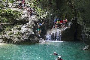 卡瓦山瀑布，全世界遊客推崇的冒險聖地