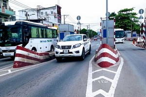 平兆收費站須於2020年7月31日前拆除，但至今仍依舊不變。