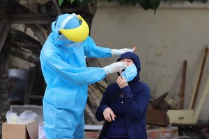 峴港市人委會副主席黎忠征：峴港市新冠肺炎疫情防控指委會將在全市展開家庭戶代表採樣檢測。（圖源：碧雲）