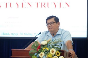 市越南祖國陣線委員會副主席吳清山在儀式上發言。（圖源：三元）