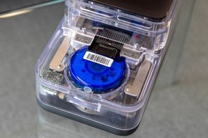 英國帝國理工學院研發的一種小型新冠便捷檢測裝置，90分鐘出結果，實測準確度高。（圖源：英國帝國理工學院）