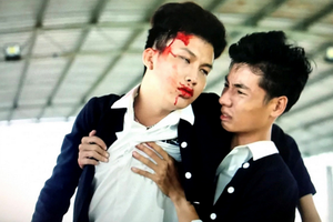 《我男友是校霸》片中有許多毆打的鏡頭。