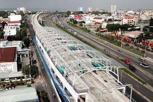 濱城-仙泉地鐵1號線一瞥。