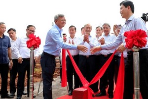 隆城國際航空港建設場地移交儀式。（圖源：P.T）