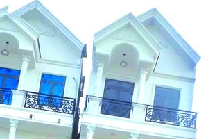 驚現傾斜的剛建成樓房。