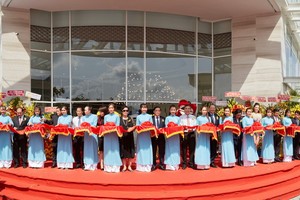 檳椥Diamond Stars酒店落成典禮儀式。（圖源：秋莊）