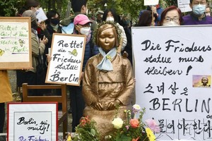 全球超 140 座象徵慰安婦問題少女像。（圖源：共同社） 