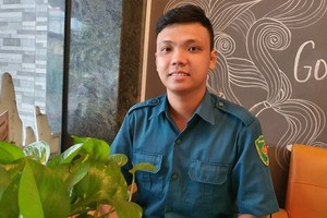 阮煌大多次勇敢擒匪。