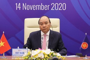 政府總理阮春福主持東盟(東協)-美國領導人會議。（圖源：越通社）