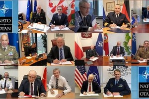 “海上無人系統倡議”（MUS）成員國代表共同簽署倡議。（圖源：互聯網）