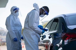 新冠病例激增，美國加強檢測力度。（圖源：互聯網）