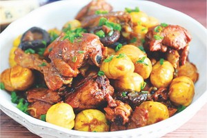 板栗燒雞的做法