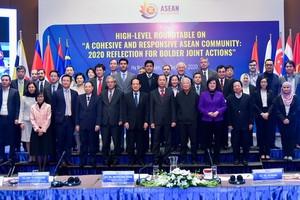 與會代表合照。（圖源越通社）