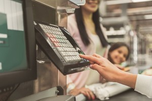 Agoda已接受在櫃檯直接交易。