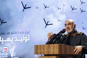 針對美國軍方近日在伊朗周邊地區的軍事活動，伊朗伊斯蘭革命衛隊司令侯賽因‧薩拉米1日表示，伊朗已做好準備應對任何可能。（圖源：互聯網）