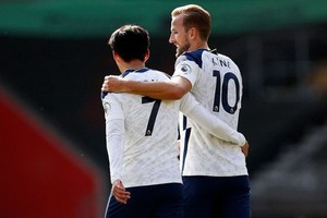 凱恩（右）與孫興慜。（圖源：互聯網）