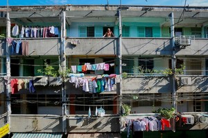 本市尚有若干舊公寓亟需重建。